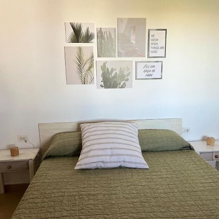 Villa Calma Cala 'n Bosch Buitenkant foto